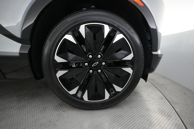 2024 Chevrolet Blazer EV — photo 16 of 21