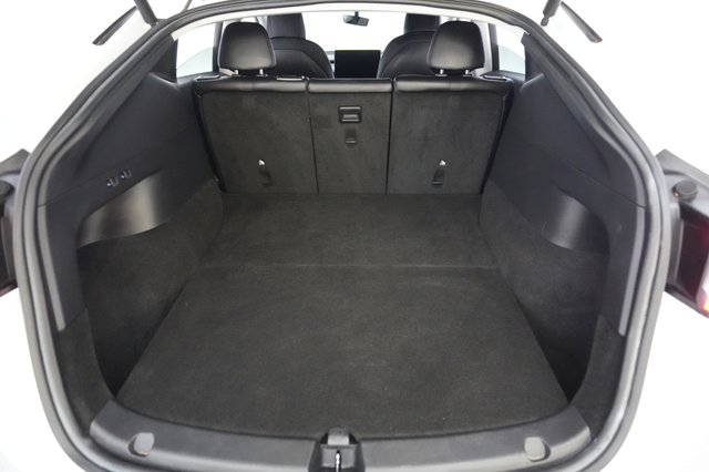 2021 Tesla Model Y — photo 6 of 27