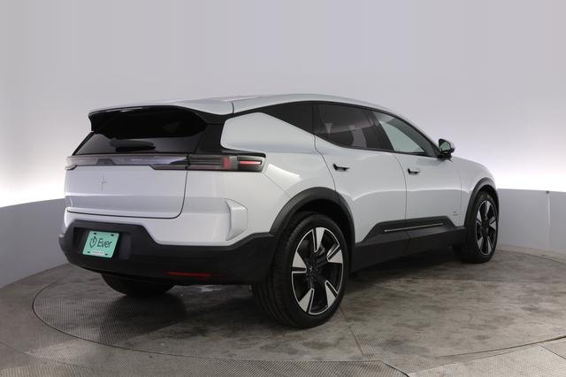 2025 Polestar 3 — photo 2 of 22