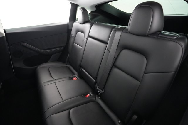 2023 Tesla Model Y — photo 19 of 22