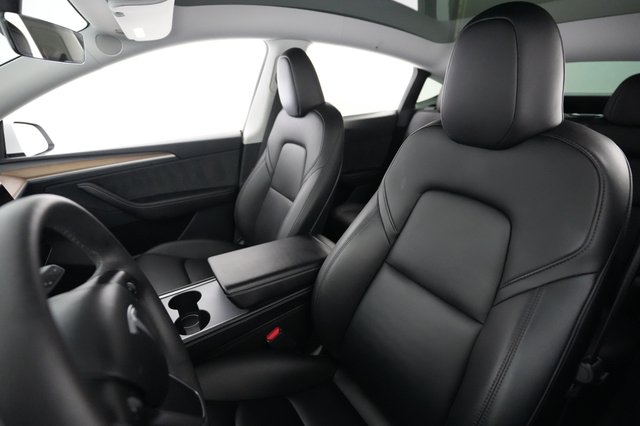 2023 Tesla Model Y — photo 3 of 22