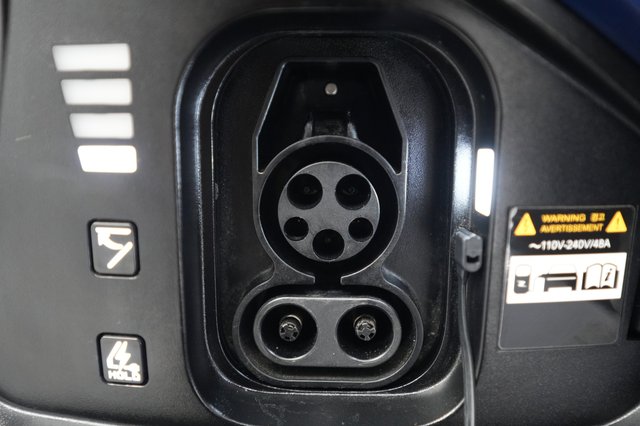 2024 Kia EV6 — photo 8 of 26