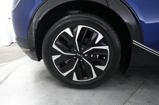 2024 Kia EV6 — photo 17 of 26