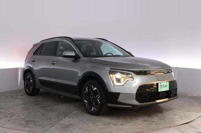 2024 Kia Niro EV — photo 10 of 23