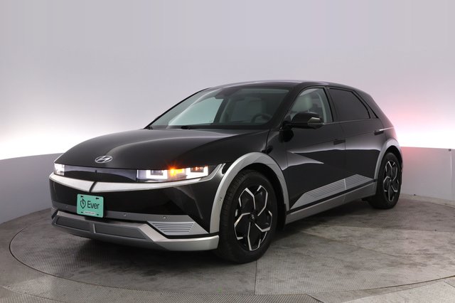2024 Hyundai IONIQ 5 — VIN KM8KR4DE5RU247611