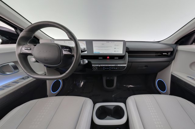 2024 Hyundai IONIQ 5 — photo 21 of 31