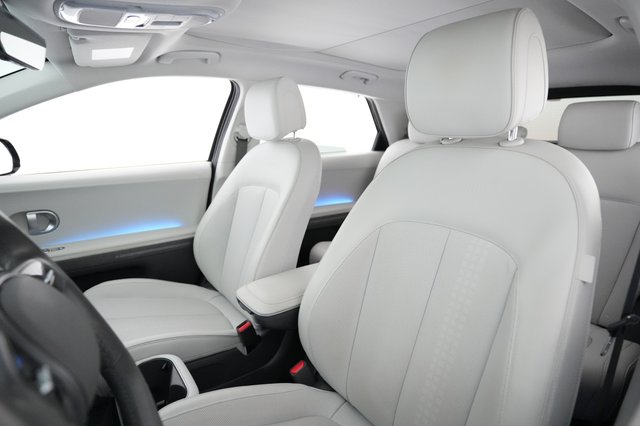 2024 Hyundai IONIQ 5 — photo 3 of 31