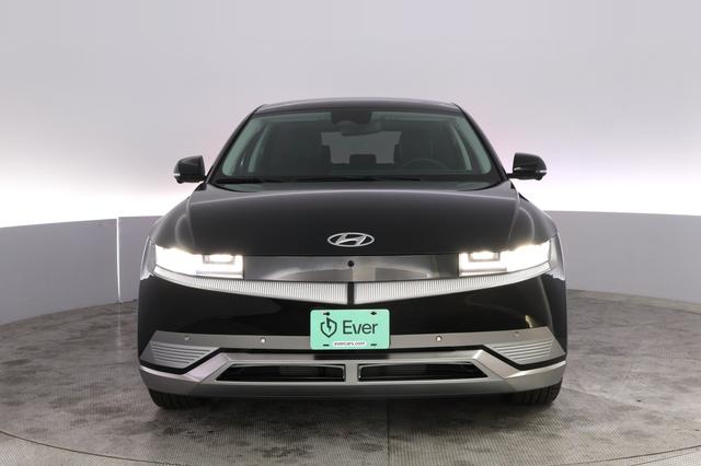 2024 Hyundai IONIQ 5 — photo 9 of 20