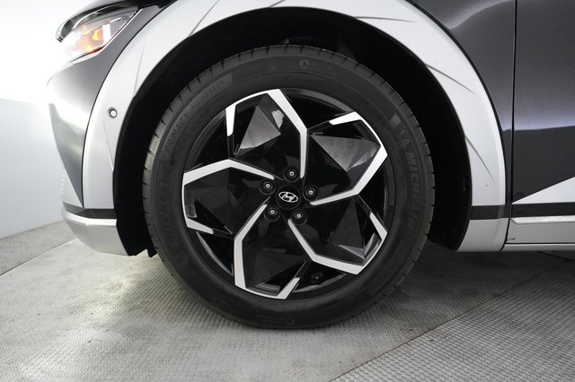 2024 Hyundai IONIQ 5 — photo 15 of 20