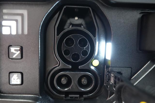 2024 Kia EV9 — photo 8 of 23