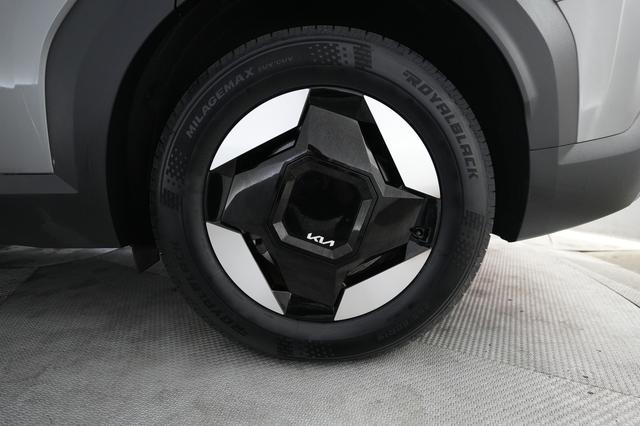 2024 Kia EV9 — photo 7 of 25