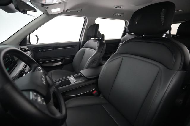 2024 Kia EV9 — photo 3 of 25