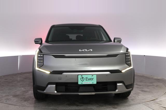 2024 Kia EV9 — photo 9 of 25