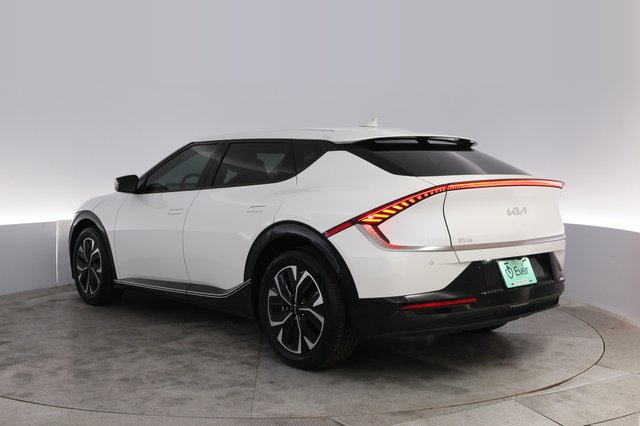 2024 Kia EV6 — photo 13 of 24