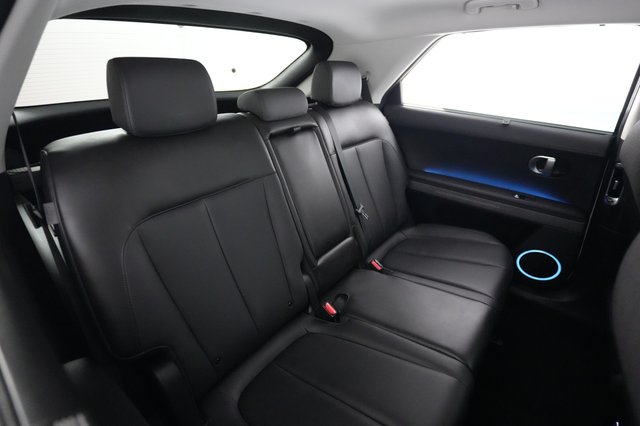 2024 Hyundai IONIQ 5 — photo 4 of 21