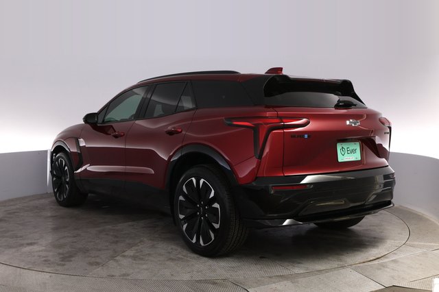 2025 Chevrolet Blazer EV — photo 13 of 23