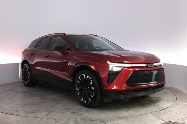 2025 Chevrolet Blazer EV — photo 10 of 23