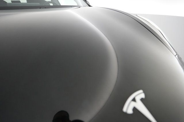 2019 Tesla Model 3 — photo 28 of 32