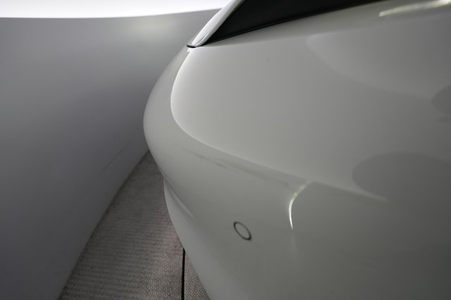 2022 Porsche Taycan — photo 26 of 27