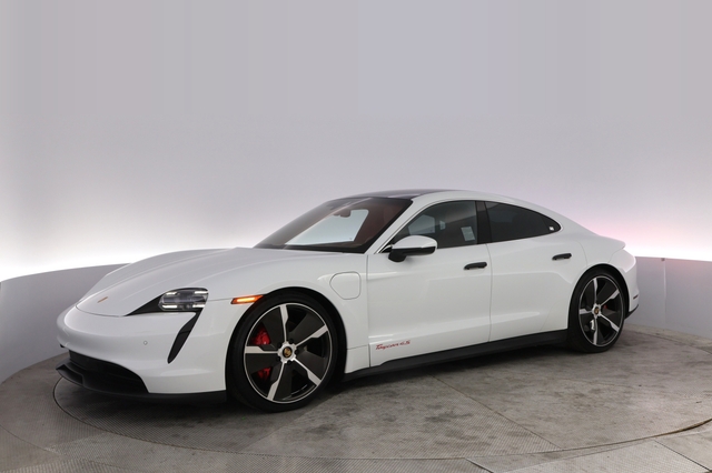 2022 Porsche Taycan