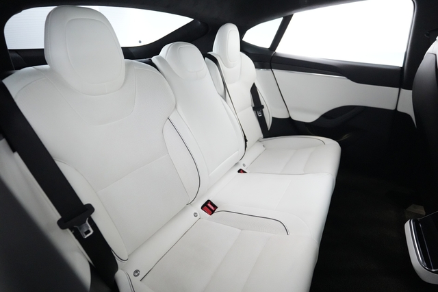 2022 Tesla Model S