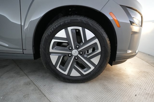 2023 Hyundai Kona Electric — photo 16 of 24