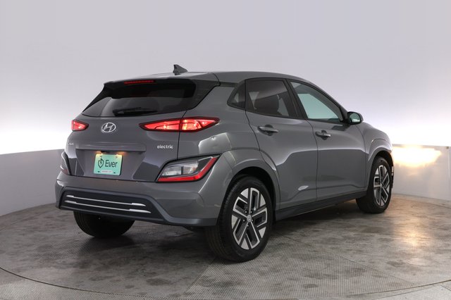 2023 Hyundai Kona Electric — photo 2 of 24