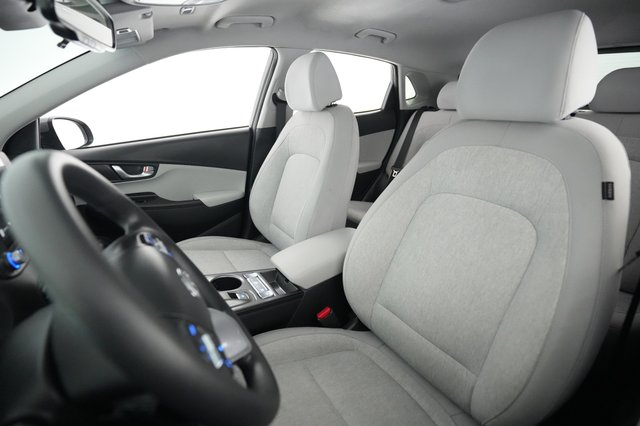 2023 Hyundai Kona Electric — photo 3 of 24