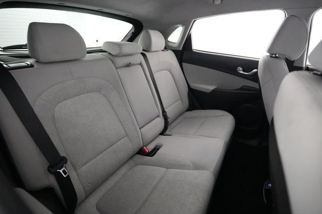 2023 Hyundai Kona Electric — photo 4 of 24