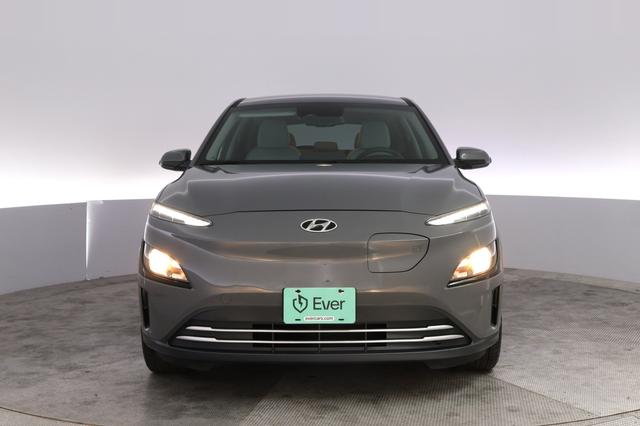 2023 Hyundai Kona Electric — photo 9 of 24