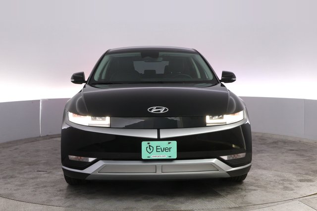2023 Hyundai IONIQ 5 — photo 9 of 22
