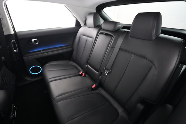2023 Hyundai IONIQ 5 — photo 19 of 22