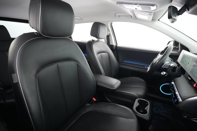 2023 Hyundai IONIQ 5 — photo 18 of 22