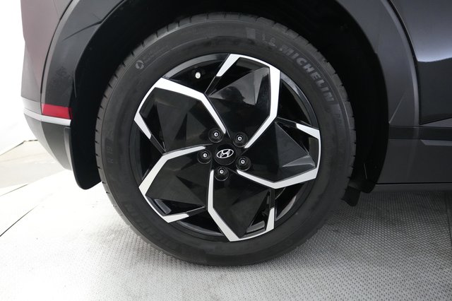 2023 Hyundai IONIQ 5 — photo 17 of 22