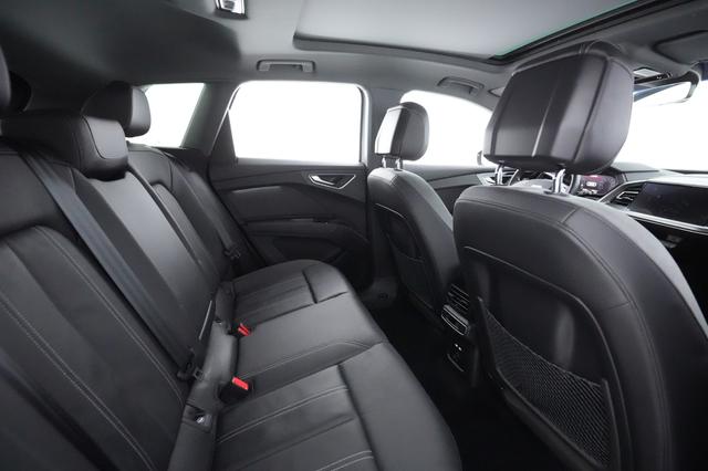 2022 Audi Q4 e-tron — photo 3 of 27