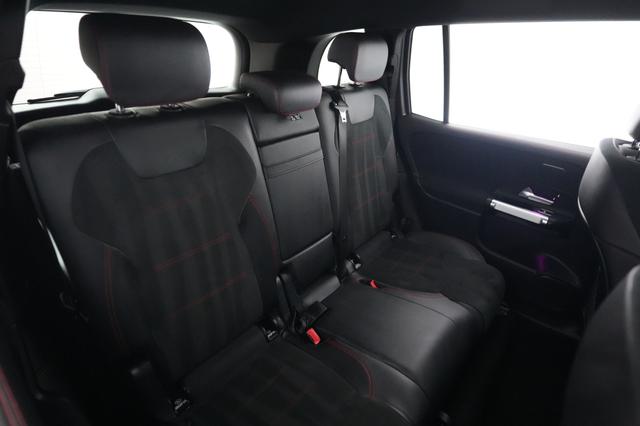 2023 Mercedes-Benz EQB — photo 4 of 24