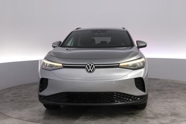 2023 Volkswagen ID.4 — photo 9 of 27