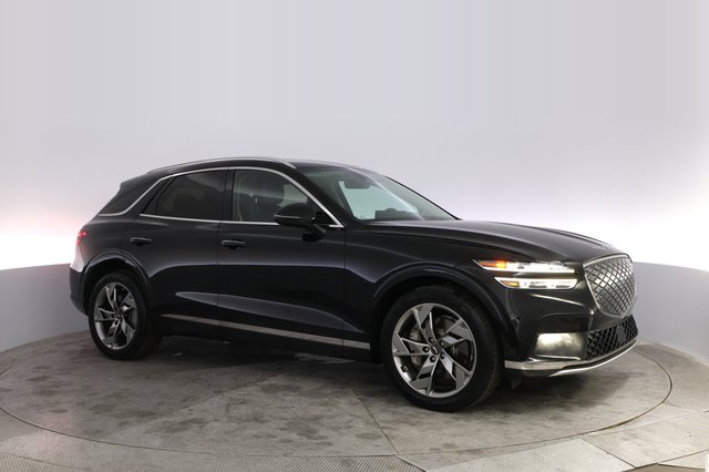 2023 Genesis Electrified GV70 — photo 11 of 21