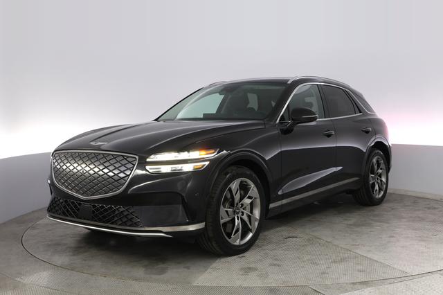 2023 Genesis Electrified GV70 — VIN 5NMMCET17PH000467