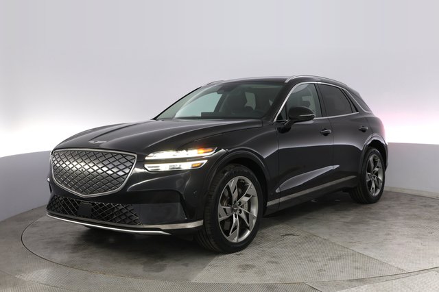 2023 Genesis Electrified GV70 — VIN 5NMMCET17PH000467