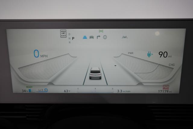 2024 Hyundai IONIQ 5 — photo 5 of 24