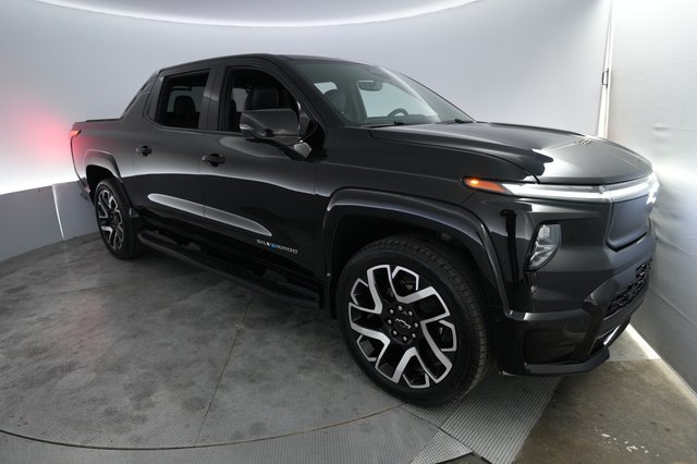 2024 Chevrolet Silverado EV — VIN 1GC40ZELXRU300904