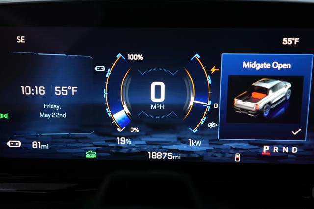 2024 Chevrolet Silverado EV — photo 5 of 17