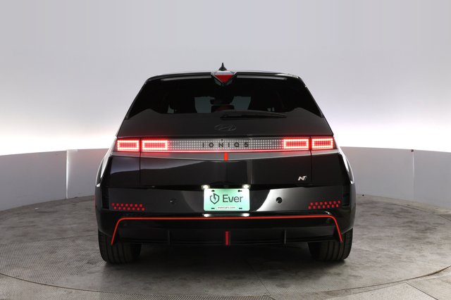 2025 Hyundai IONIQ 5 — photo 12 of 29