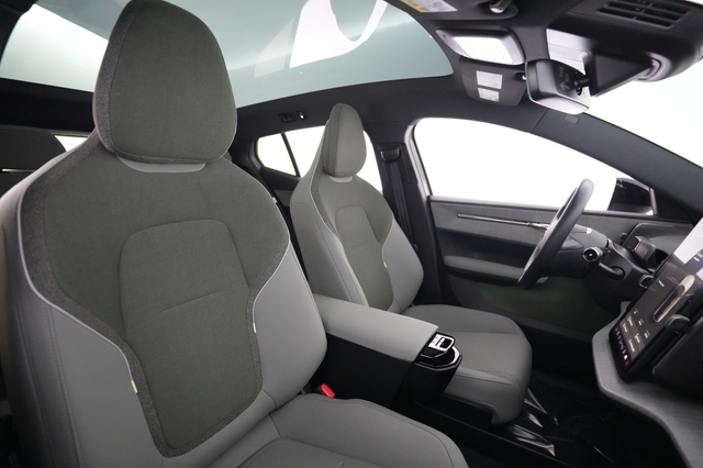 2025 Volvo EX30