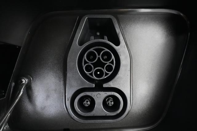 2025 Volvo EX30 — photo 8 of 21