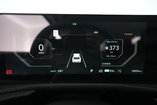2025 Kia EV6 — photo 5 of 24