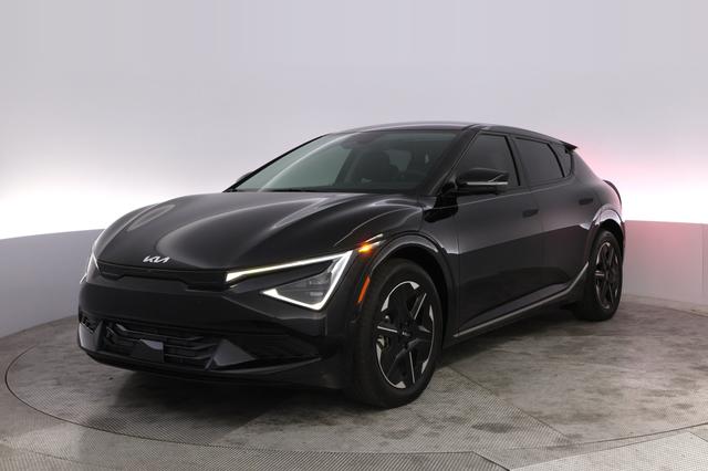 2025 Kia EV6 — VIN 5XYC34JA0SG008275