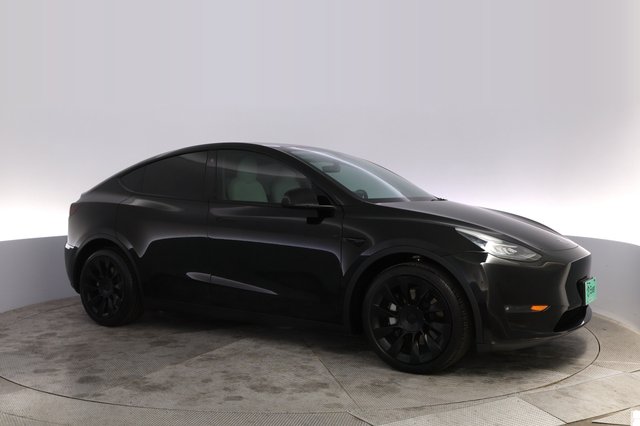 2021 Tesla Model Y — photo 11 of 21