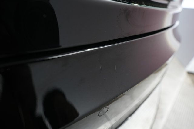 2022 Tesla Model S — photo 25 of 30